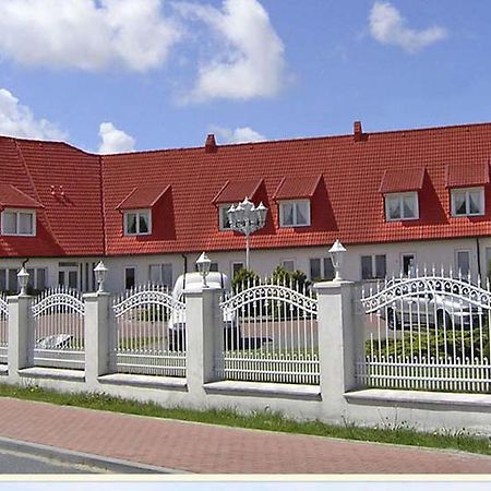 Rezydencja Nad Jeziorem Lebsko Łeba Eksteriør billede